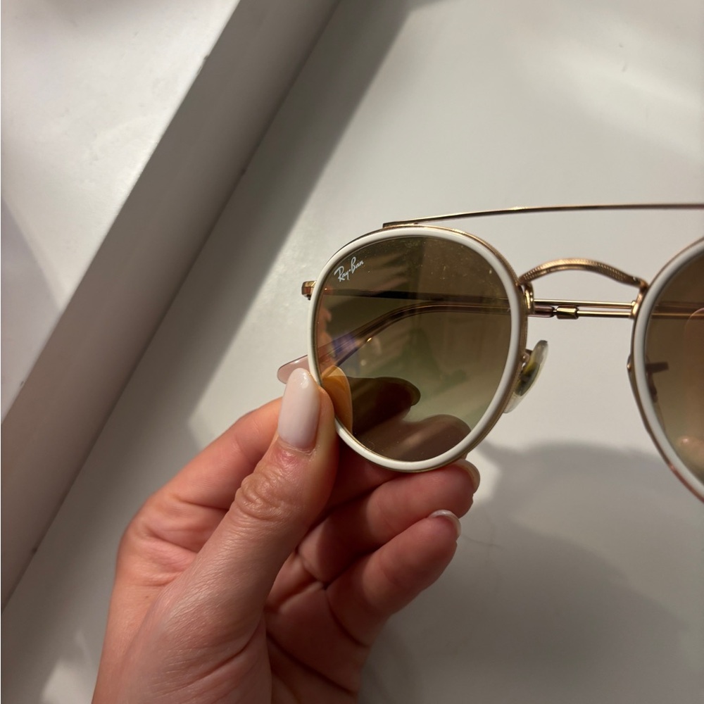 Ray-Ban Gold Frame Sunglasses with Brown Lenses and Pink Temple Tips - Picture 2 of 5